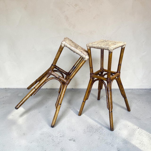 Brown Mid-Century French Bamboo Tiki Bar with Stools, 1960s, Set of 3 For Sale - Image 8 of 10