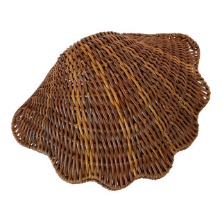 Vintage Coastal Chic Trompe L’Oeil Wicker Clam Shell Basket For Sale