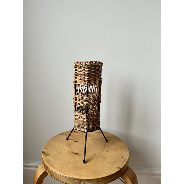 Vintage French Rattan Table Lamp, 1960 For Sale - Image 4 of 15