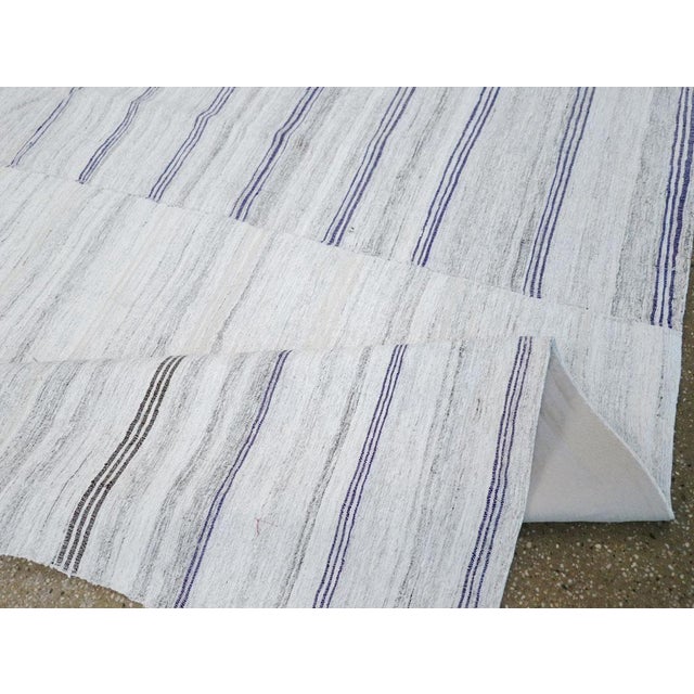 Galerie Shabab Collection Mid-20th Century Handmade Turkish Flatweave Kilim Accent Rug For Sale - Image 9 of 10