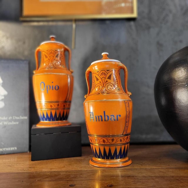 Apothecary Jars in Hand-Painted Porcelain, 1930s, Set of 2 For Sale - Image 3 of 18