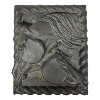 English Traditional Equestrian Low Relief Lidded Wooden Decorative Accessory Box For Sale