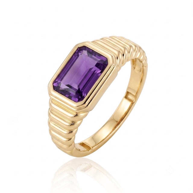 Contemporary Purple Amethyst Chunky Ring | Ribbed Unisex Engagement Ring | February Birthstone Ring Us 7 For Sale - Image 3 of 3