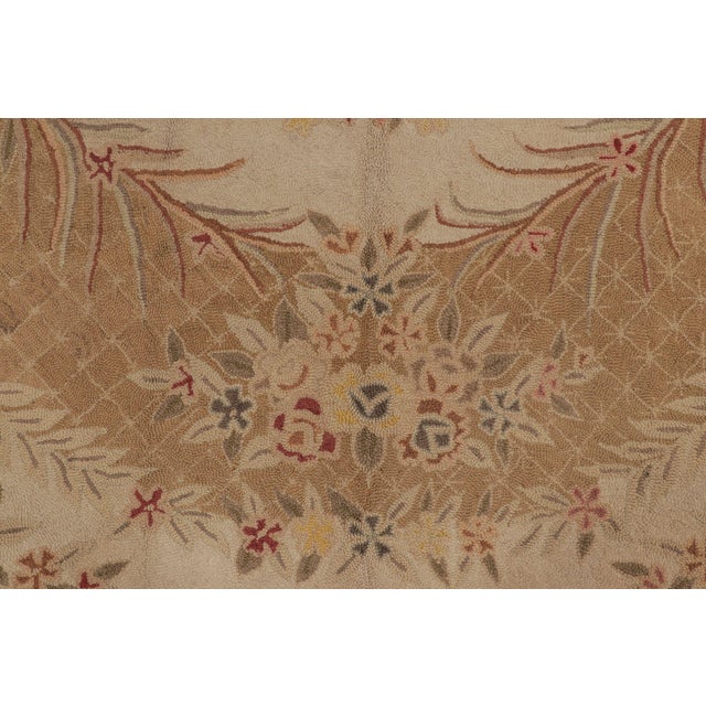 Antique 20th Century Hooked Rug in Gold With Floral Wreath Design - Rug & Kilim For Sale In New York - Image 6 of 10