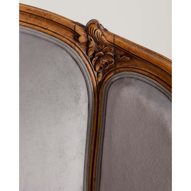 Pair of Louis XV-Style Beech Gondola Armchairs in Gray Velvet, 20th Century For Sale - Image 9 of 15