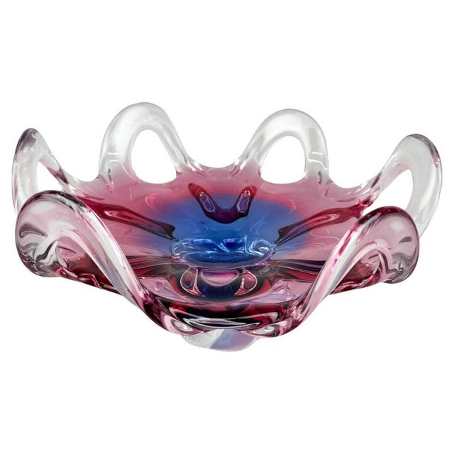 Blue Czech Art Glass Bowl attributed to Josef Hospodka for Chribska Glassworks, 1960s For Sale - Image 8 of 8