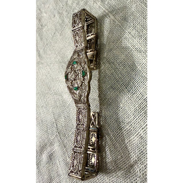 1920s Art Deco Platinum & 14k Gold Estate Emerald & Diamond Bracelet For Sale - Image 13 of 18