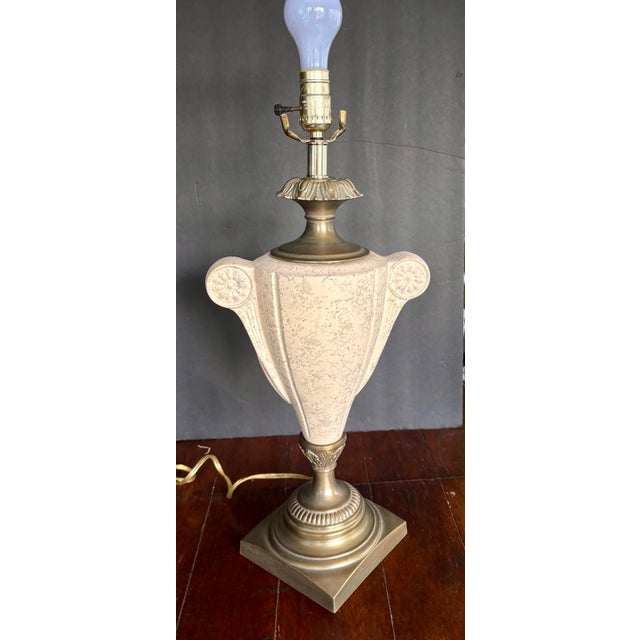 Vintage Neoclassical Faux Marble Ceramic & Brass Urn Table Lamp For Sale - Image 10 of 12