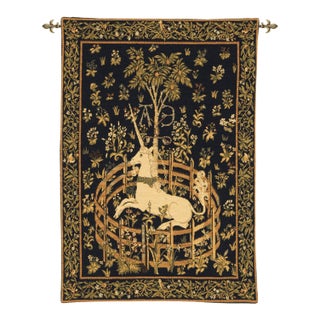 Captive Unicorn Loom Woven Tapestry - 70 X 49 Cm (2′4" × 1′7") - Requires Rod Size 1 For Sale