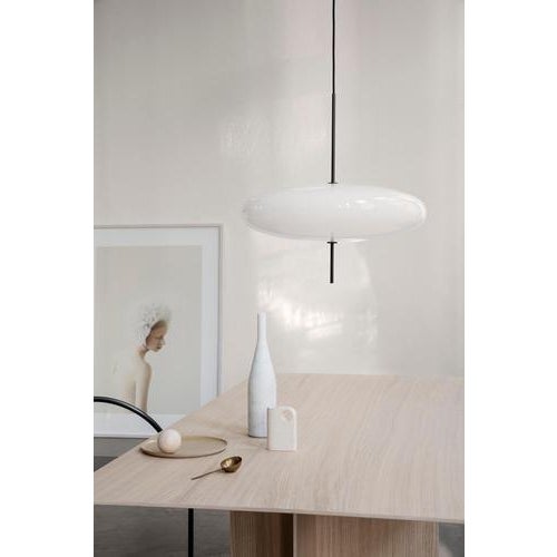 Not Yet Made - Made To Order White Diffuser and Black Hardware Model 2065 Lamp by Gino Sarfatti For Sale - Image 5 of 11