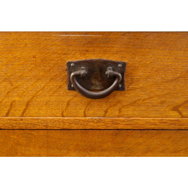 Early 20th Century Gustav Stickley Sideboard Model 816, Signed "Als Ik Kan" Joiner's Compass Decal, Arts & Crafts Craftsman Workshop, C. 1907–1912 For Sale - Image 5 of 12