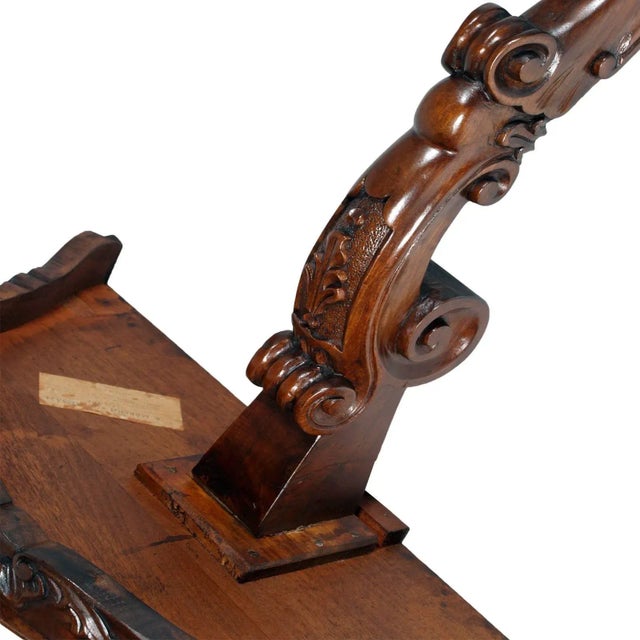 Antique Venetian Carved Walnut Console from Meroni e Fossati For Sale - Image 4 of 8