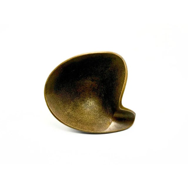 Mid-Century Bronze Ashtray attributed to Carl Auböck, Austria, 1950s For Sale - Image 9 of 10