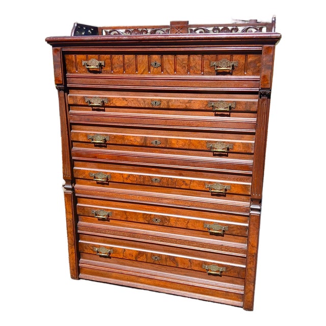 Antique Walnut Eastlake Victorian Chest of Drawers With 6 Drawers 1870s For Sale