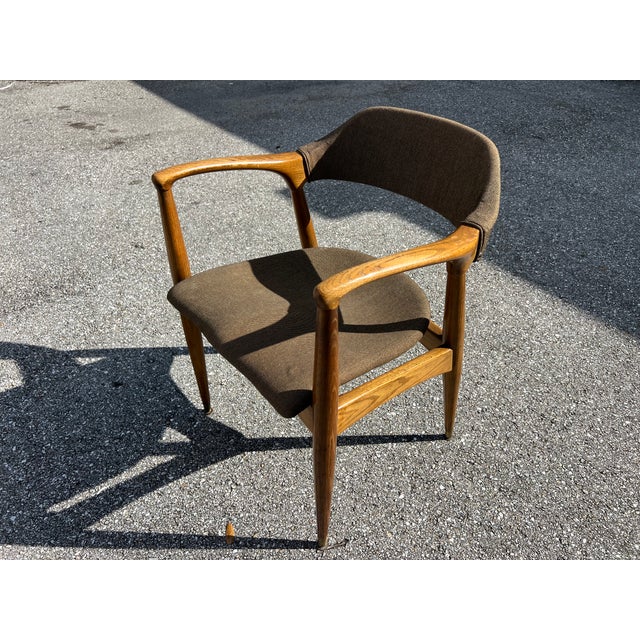 1950s Vintage Attributed to Gunlocke Chair Co. in Walnut For Sale - Image 13 of 13