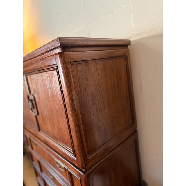 Brown Vintage Gentleman's Chest of Drawers by Thomasville Furniture For Sale - Image 8 of 10