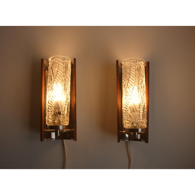 Mid-Century Modern Pair of Vintage 1960s Swedish Wall Lamps - Elegant Design in Crystal Glass, Teak and Chrome For Sale - Image 3 of 12