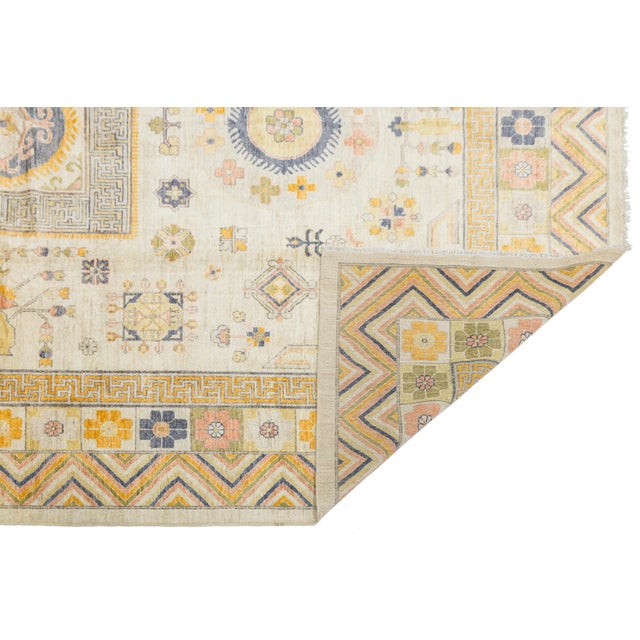 Transitional Modern Khotan Style Hand-Knotted Wool Rug Neutral & Ochre Transitional 10x14 For Sale - Image 3 of 12