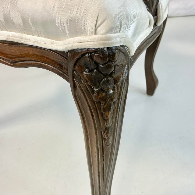 1980s Vintage Hollywood Regency French Provincial Open Arm Bergere Side Chair, Newly Reupholstered For Sale - Image 10 of 17