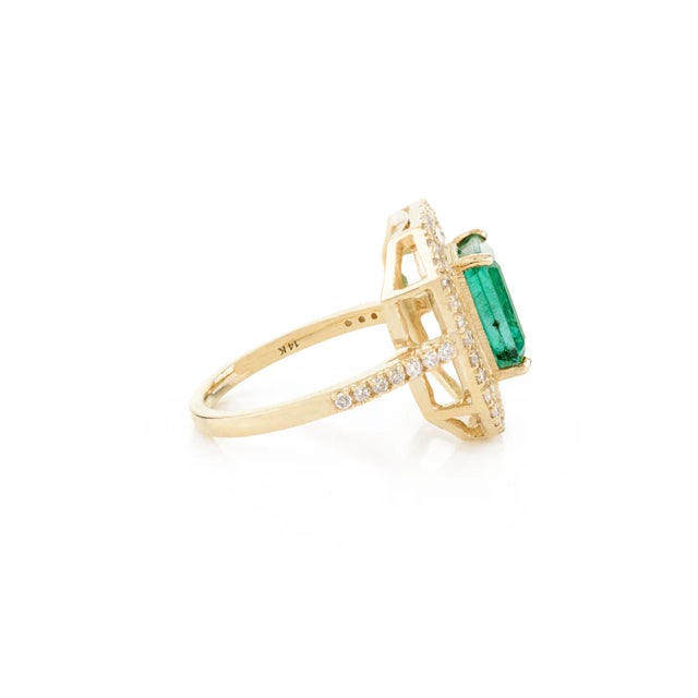 Not Yet Made - Made To Order Bewitching Elate Ring With Emerald & Double Halo Diamonds Size 6 For Sale - Image 5 of 10