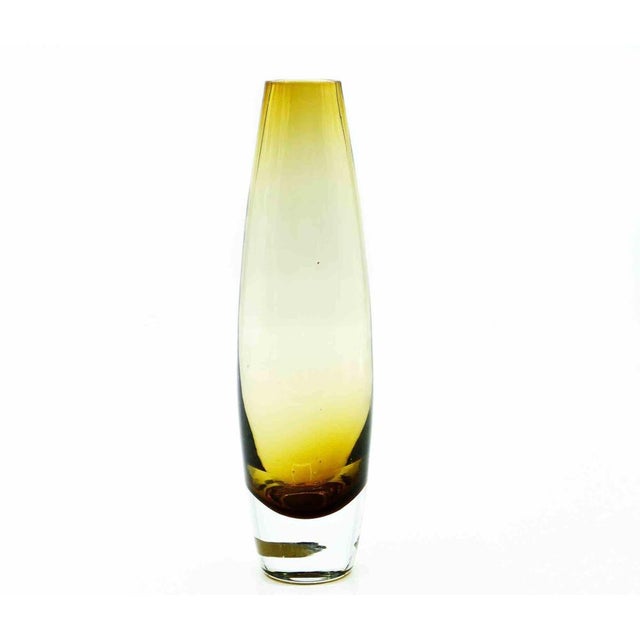 Vintage glass vase realized in Europe in 1970s. Very good condition.