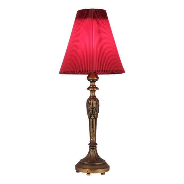 Table Lamp in Gilded Wood with Carvings and Red Lampshade, 1940 For Sale