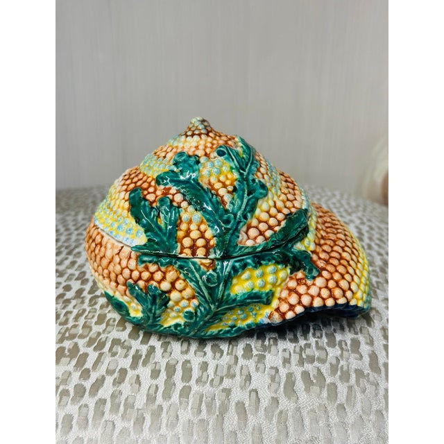 Coastal Vintage Vietri Ceramic Shell Box For Sale - Image 3 of 6
