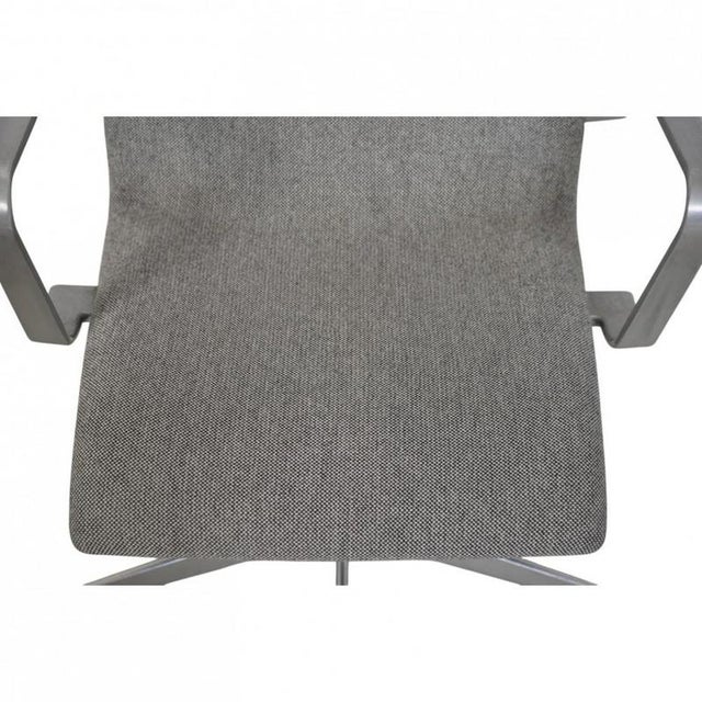 Oxford Chair in Grey Fabric by Arne Jacobsen, 2006 For Sale - Image 4 of 16