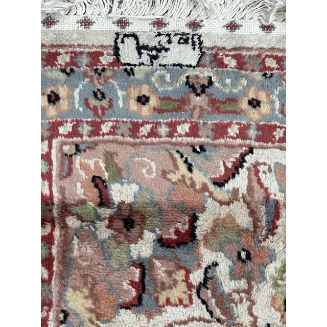 Small Vintage Silk and Wool Pakistani Rug from Bobyrugs, 1980s For Sale - Image 11 of 14