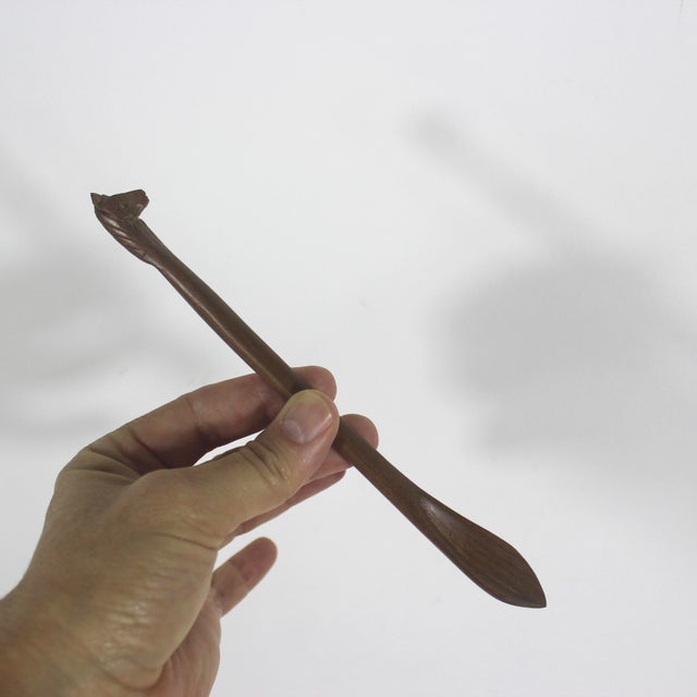 Late 20th Century Vintage Carved Animal Wood Condiment or Sugar Spoons- Set of 4 For Sale - Image 5 of 10