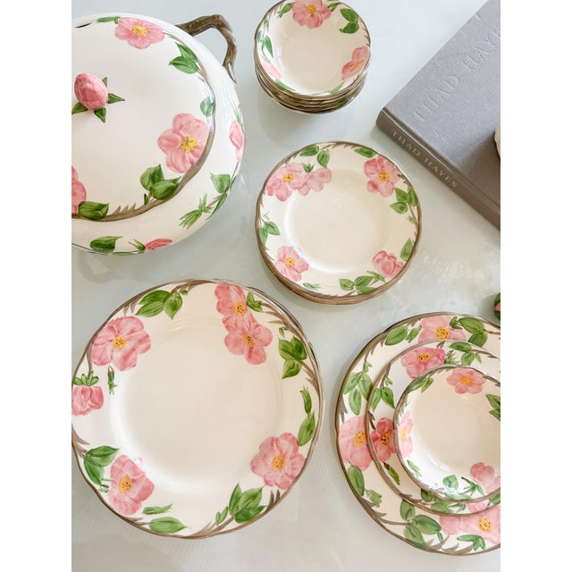 Vintage Set of Franciscan Dinnerware. 6 Dinner Plates (10.5") 6 Salad Plates (8") 6 Bowls (6") 1 Tureen 1 Set Salt and...