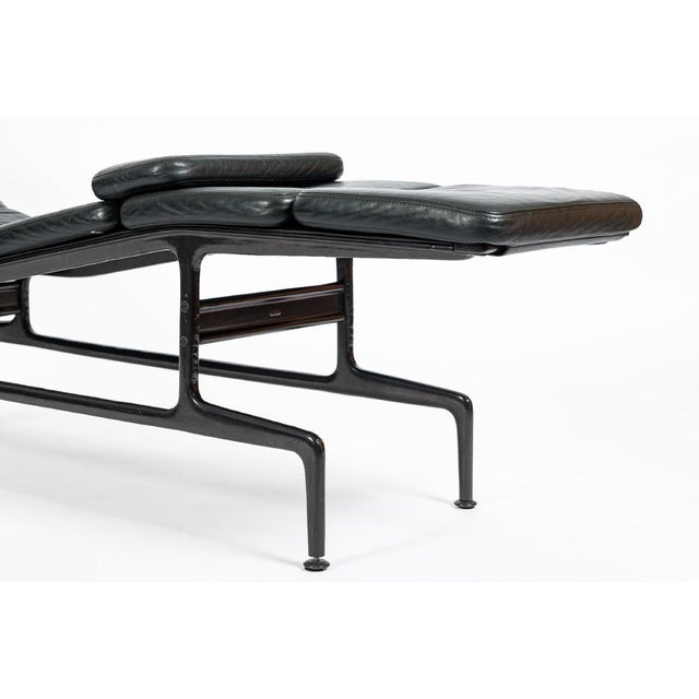 Vintage Mid-Century Eames Es106 Billy Wilder Chaise Lounge for Herman Miller For Sale - Image 15 of 18