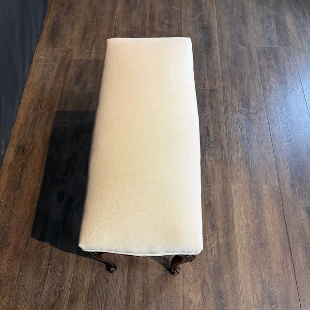 Antique French Louis XV Carved Walnut Bench With New Linen Upholstery For Sale - Image 10 of 10