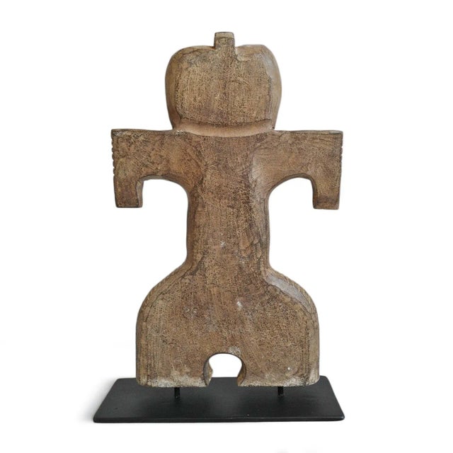 Tribal Vintage Early 20th Century Java Stone Property Marker on Stand For Sale - Image 3 of 8