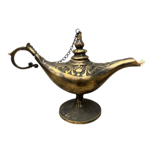 Rustic Genie Lamp With Chain Lid