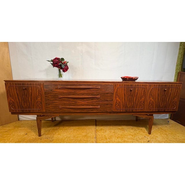 Mid-Century Modern Sideboard by Beautility, 1960 For Sale - Image 9 of 9