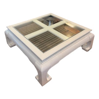 Mid 20th Century Chinoiserie Style White Lacquer Coffee Table For Sale