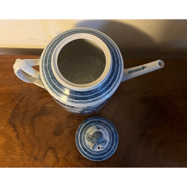 Antique 19th Century Chinese Export Blue & White Porcelain Canton Tea Pot For Sale - Image 10 of 12