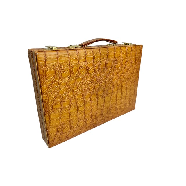 Vintage Mid-Century Backgammon Game Set Faux Crocodile Travel Case For Sale - Image 16 of 18