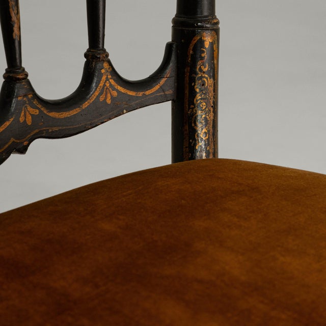 1880s French Napoleon III Chiavari Chairs In Ebonized Wood & Upholstery - A Pair For Sale - Image 12 of 18