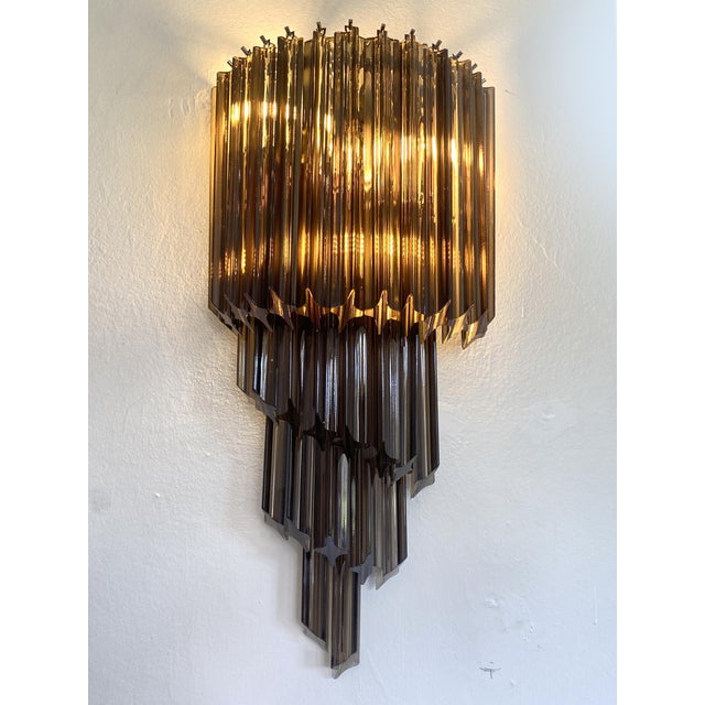 Metal Set of Two Venetian Fumè "Quadriedro" Murano Glass Wall Sconces For Sale - Image 7 of 11