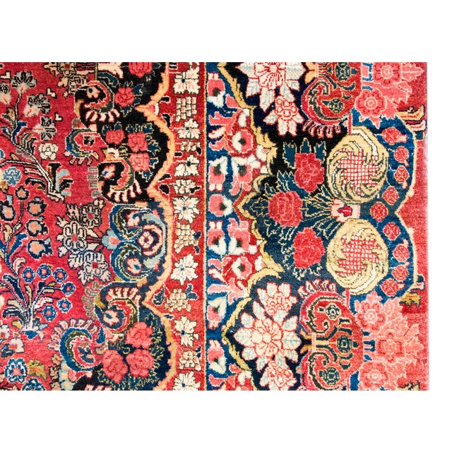 Early 20th Century Persian Sarouk Rug For Sale - Image 4 of 15