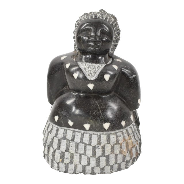 Early 20th Century Shona Stone Woman Sculpture In The Style of Colleen For Sale
