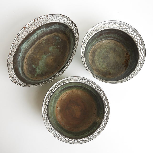 Late 19th Century Antique Samson Enameled Jardiniere / cachePot Brass Insert For Sale - Image 5 of 12