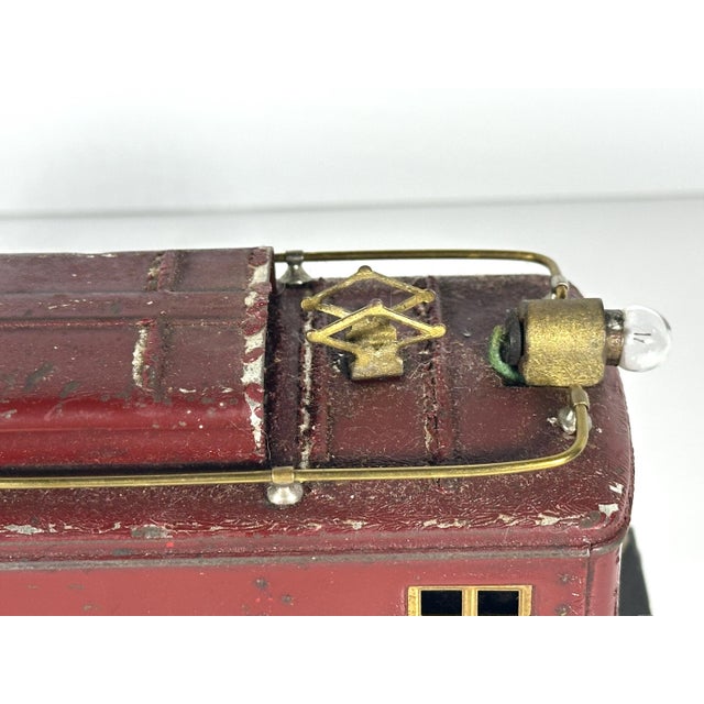 Early 20th Century Prewar Lionel Standard Gauge No. 8 Electric Locomotive For Sale - Image 10 of 10