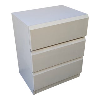 Vintage Postmodern Lane White Lacquered Nightstand For Sale