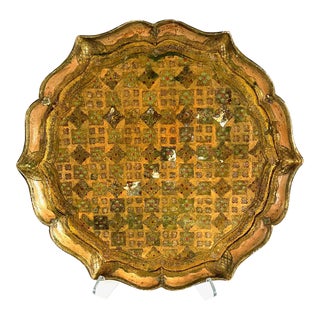 Scalloped Round Florentine Gilt Tray For Sale