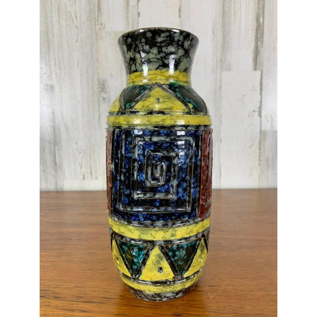 1960s Italian Geometric Design Ceramic Vase For Sale - Image 5 of 10