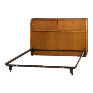 1950s Refinished Walnut Full Bed by Robsjohn Gibbings for Widdicomb For Sale