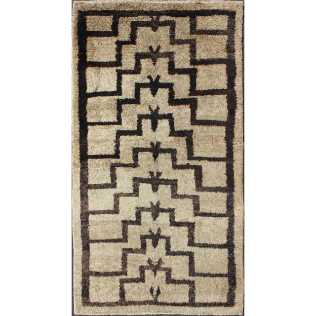 Vintage Mid-Century Turkish Tulu Rug With Connected Tribal Pattern in Brown and Cream For Sale - Image 13 of 13